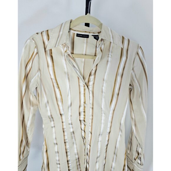 Women’s New York & Company Stretch Beige and Brown Striped Button Down Top SZ XS - Picture 2 of 10